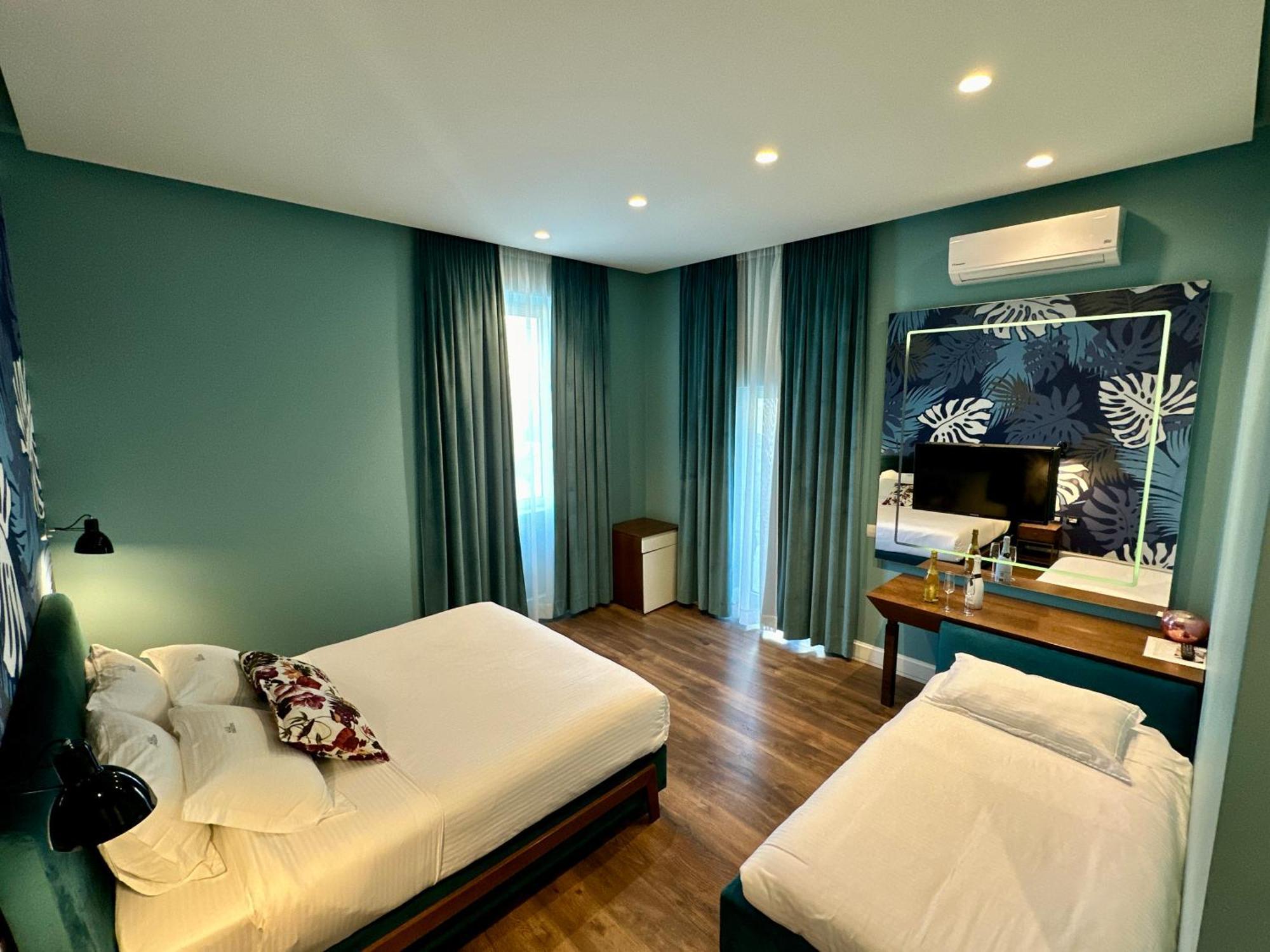 Le Palazzine Hotel Vlorë Εξωτερικό φωτογραφία